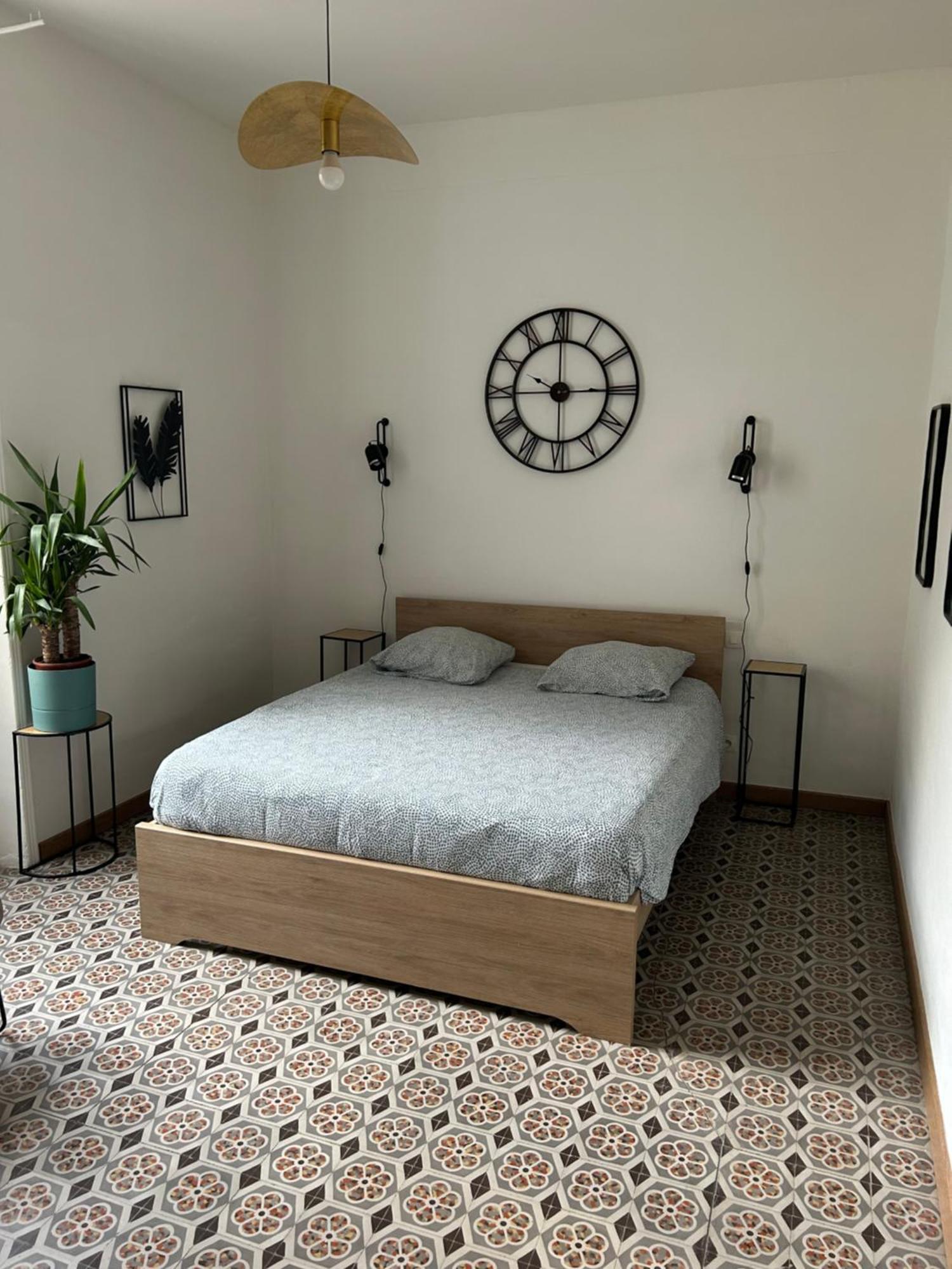Apartament Notre Dame Des Anges Lurs Zewnętrze zdjęcie