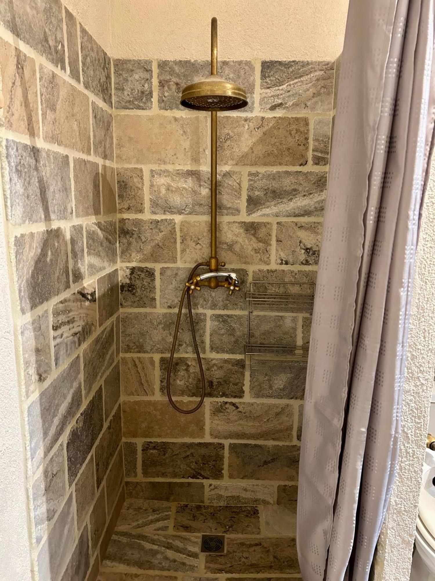 Apartament Notre Dame Des Anges Lurs Zewnętrze zdjęcie